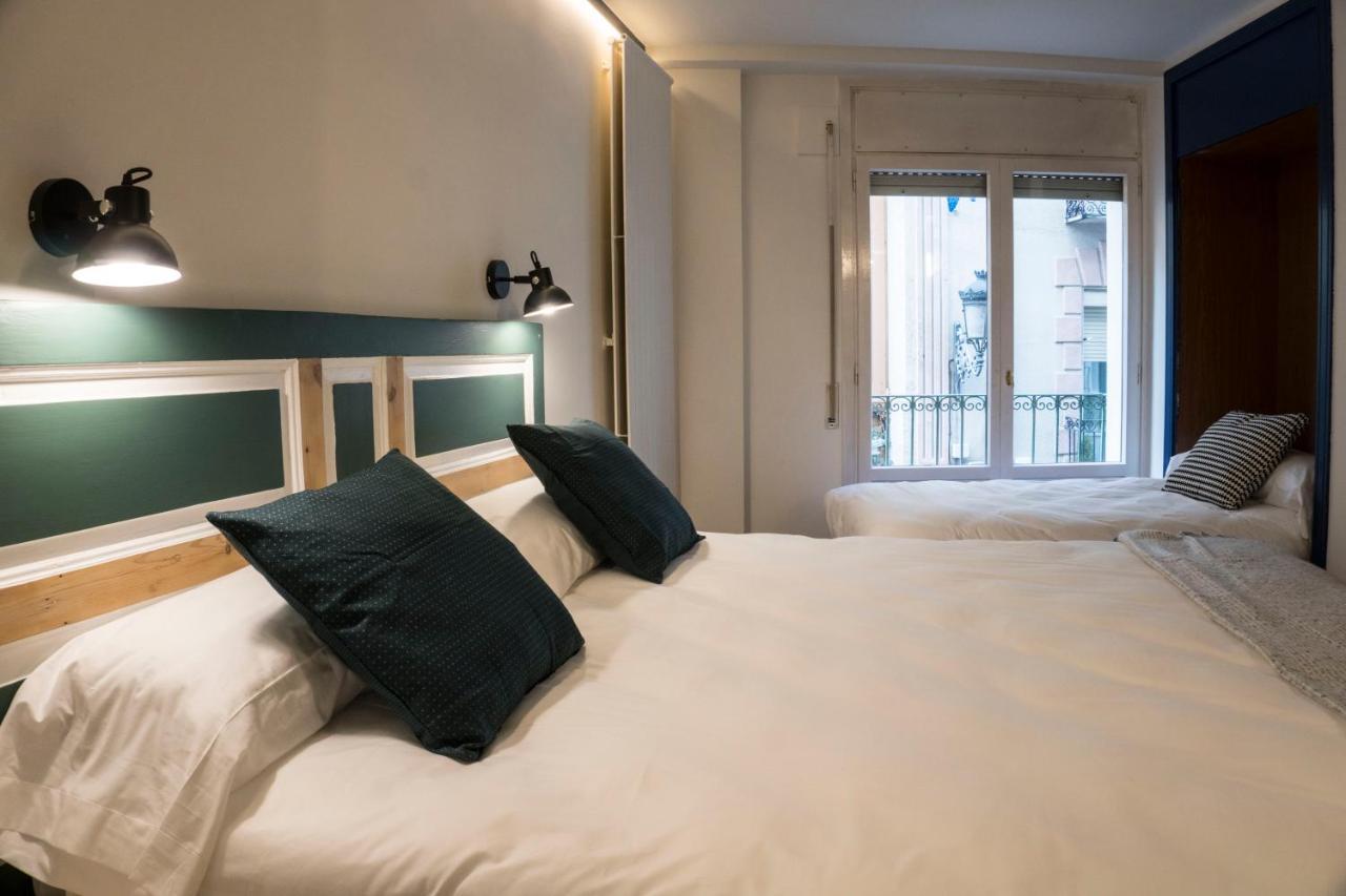 Hotel Alda Jolio Хака Экстерьер фото